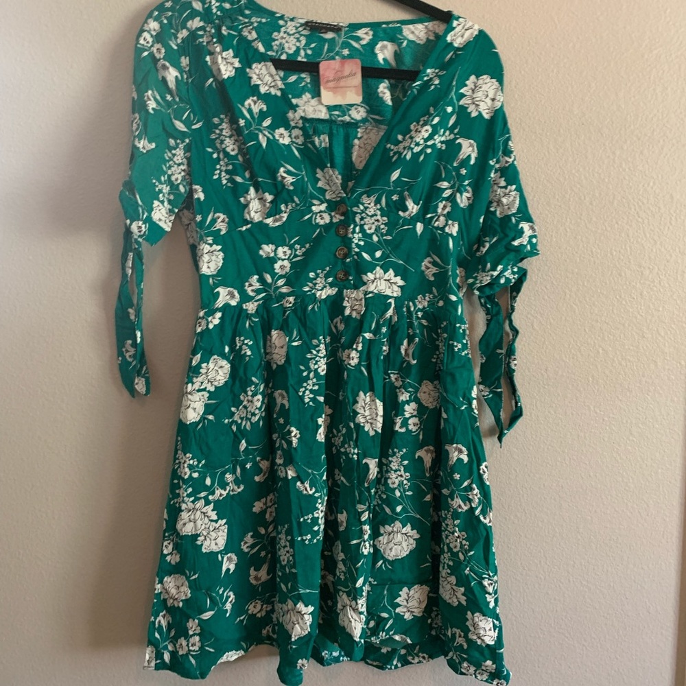Green dress